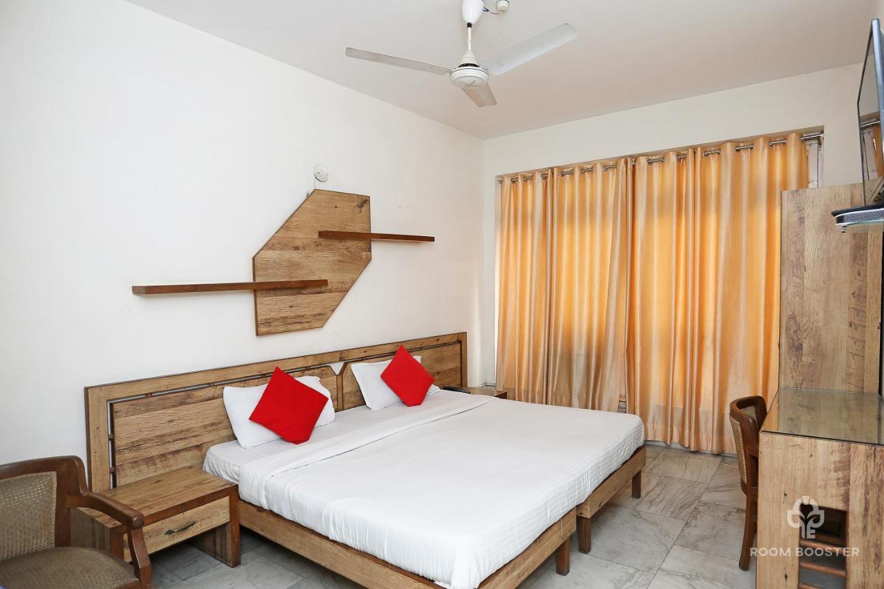 Hotel Inderlok Rishīkesh 외부 사진